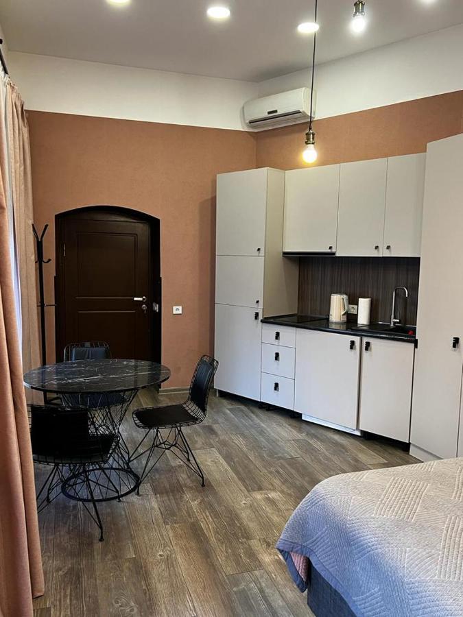 Ferienwohnung Chikhi Tbilisi Exterior foto